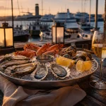 Plateau de fruits de mer devant les restaurants port de Brest au port de Brest