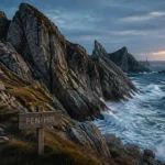 Ile de Crozon : sentier côtier entre falaises de Pen-Hir